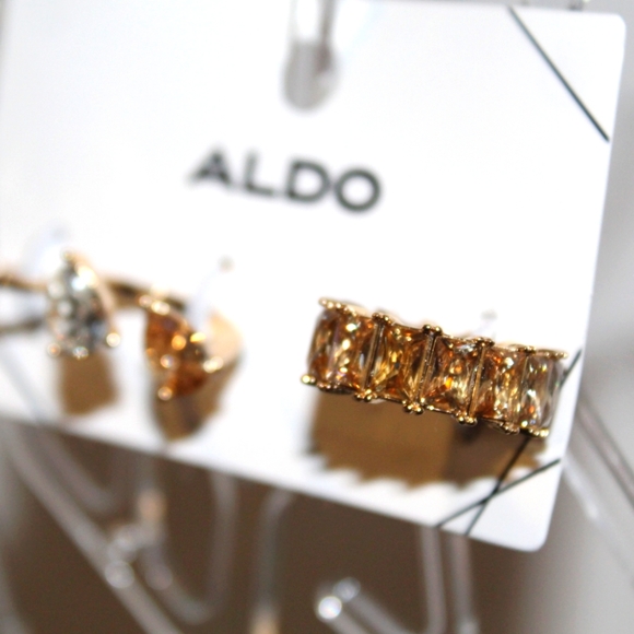 ✨🆕✨ ALDO Ring Set - Picture 12 of 12